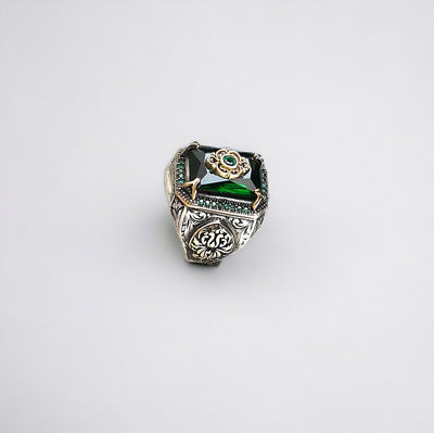 Emerald Regal Ring