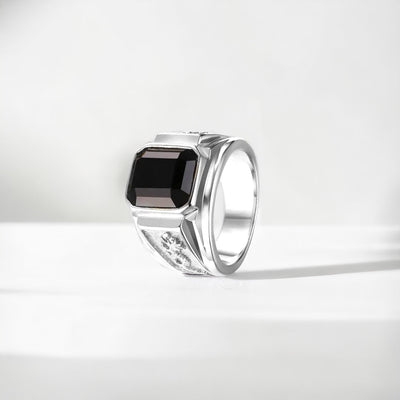 Onyx Majesty Ring