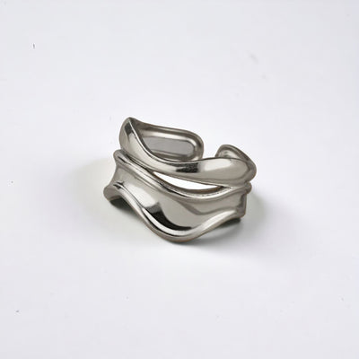 Intricate Luster Ring